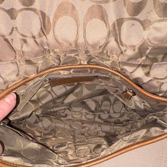 Coach Vintage Soho  Leather/Silver Buckle Crossbody Bag Saddlebag Hang Tag. 9480 - Picture 13 of 16